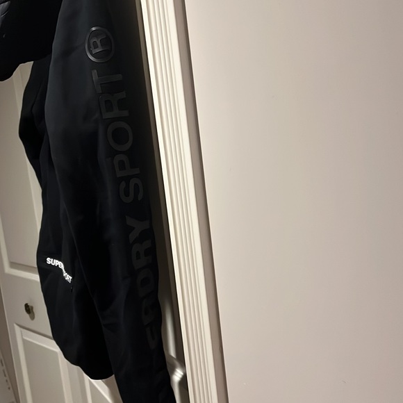 Super dry men’s black gym tech collection in size M - Picture 8 of 12